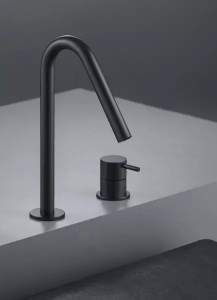 Waterevolution Flow 2-håls tvättställsblandare matt svart med liten V 120mm pip T1121VPR