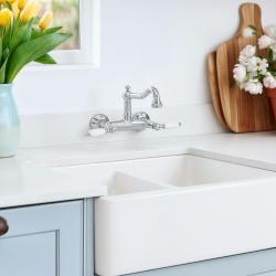 PB klassisk kran väggmonterad kran med vita handtag krom 1208854172