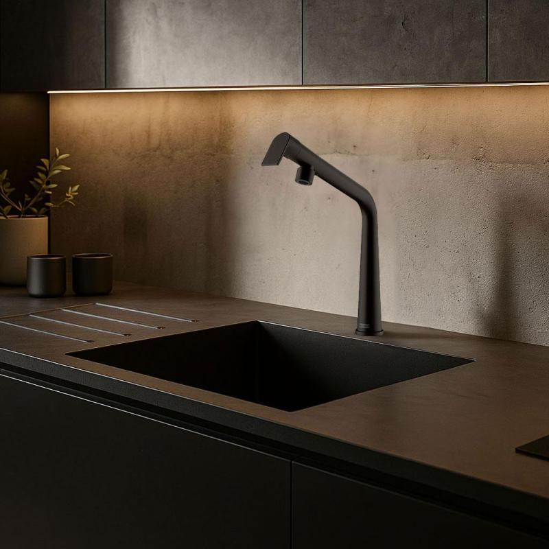 Franke Icon Köksblandare matt svart med svängbar pip 115.0625.187