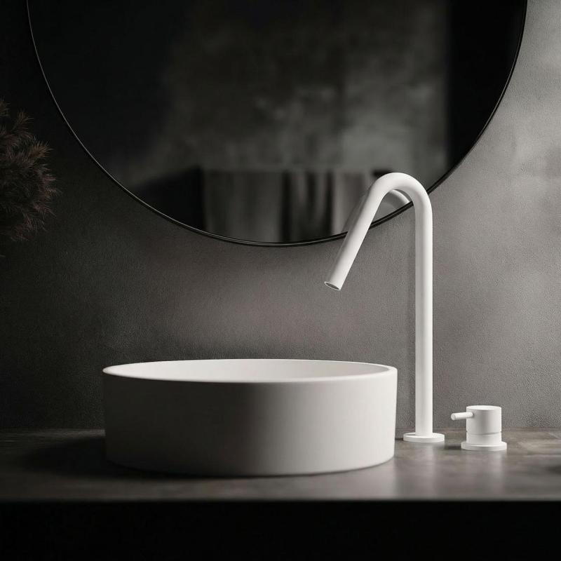 Waterevolution Flow 2-håls tvättställsblandare vit med hög V 120mm pip T1122VBR