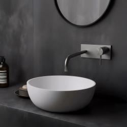 Waterevolution Flow inbyggd tvättställsblandare med täckplatta helt i rostfritt stål med utlopp 21 cm T1161BIE-21