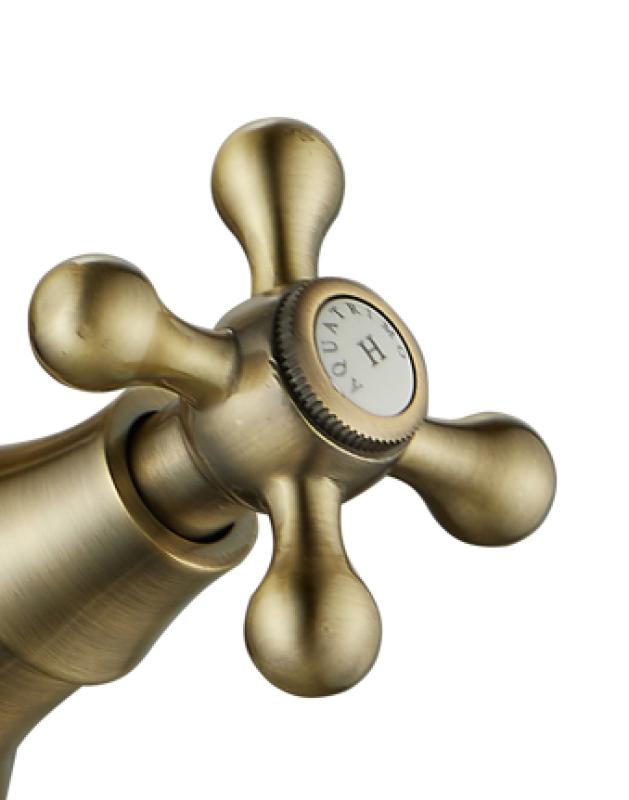 AquaTrimo Windsor klassiskt kök nostalgi kökskran med vinklad pip brons 21WS7531BN