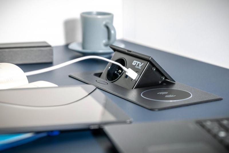 AVARO PLUS utdragbar strömuttag 1208958670