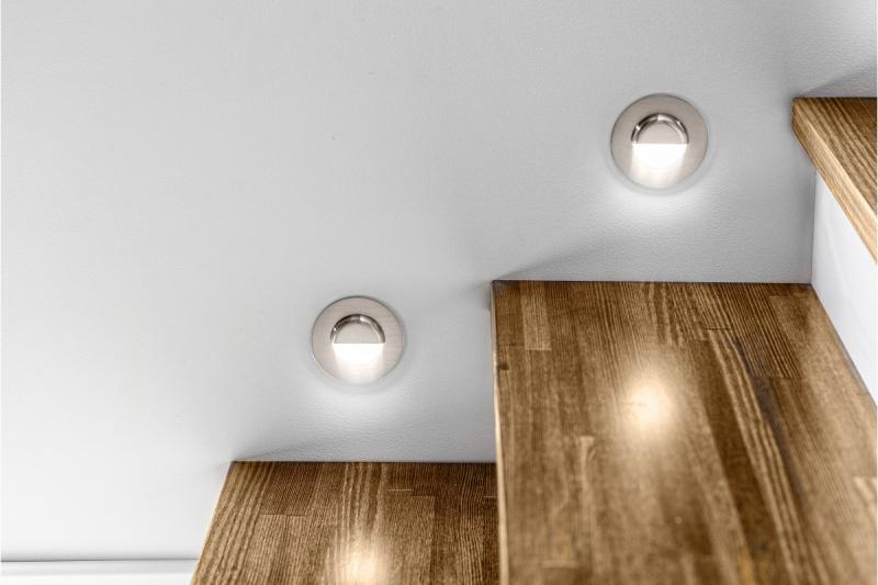 Dekor LED-trappbelysning ESCADA OB DC12V rund matt glasskärm 0,8W 70lm 4000K rostfritt stål kabel 150cm