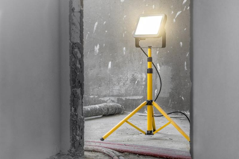 LED-strålkastare VIPER, 150W, 15000lm AC220-240V, 50/60 Hz, PF>0,9, RA>80, IP65, 120°, 4000K, grå 1208963239