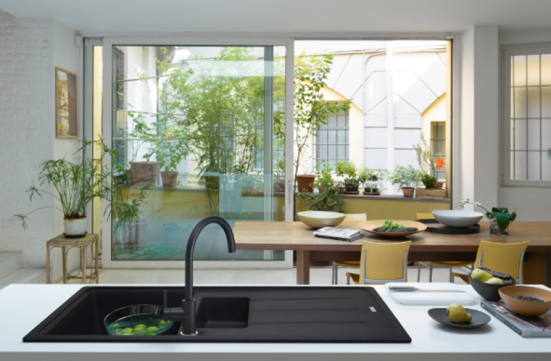 Franke Lina XL Kökblandare Onyx med Svängbar Utloppspip 115.0626.020