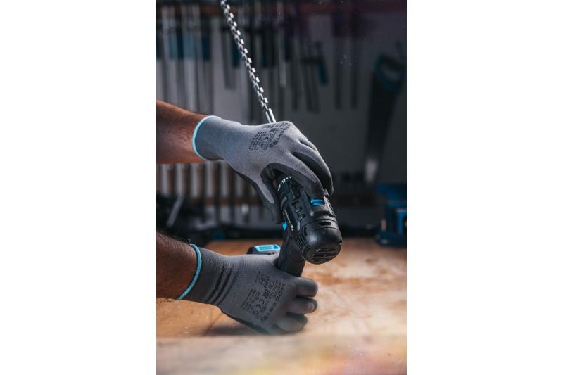 HÖGERT kraftfull sladdlös skruvdragare 18V för trä och metall.