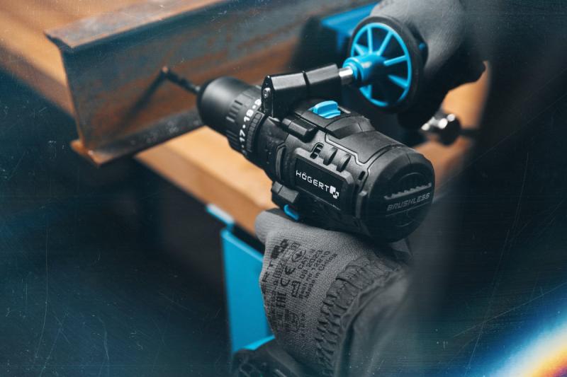 Högert kraftfull sladdlös slagborrmaskin, borstlös, 18V