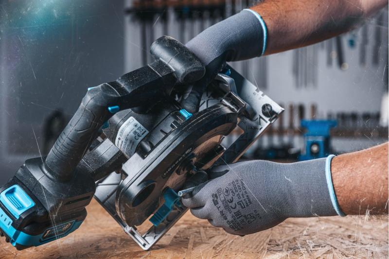 HÖGERT batteridriven cirkelsåg, 18V, utan batteri, dammsugaranslutning