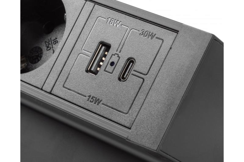 Möbeluttag BASCO, 3xSCHUKO, USB A+C, kabel 1,5 m, svart