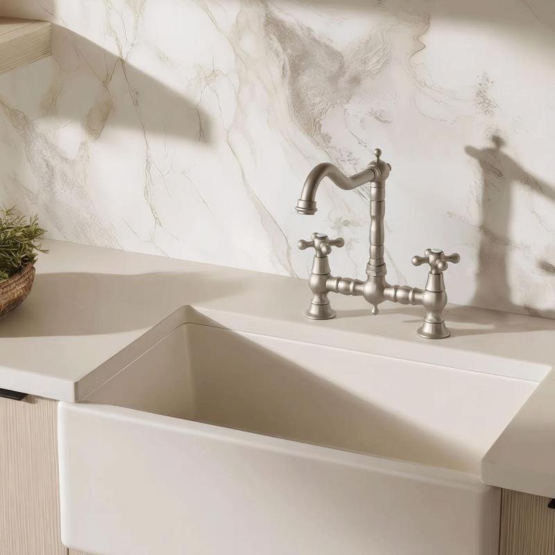 Aquanello Heritage Ascot Klassisk köksblandare i rostfritt stål med korshandtag i nostalgisk brodesign NB-0011-HM