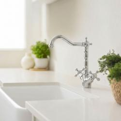 Aquanello Heritage Ascot Klassisk kökskran i nostalgisk stil, krom med vinklad pip CR-4002-HA