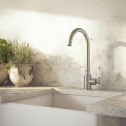 Aquanello Heritage Manor Klassisk köksblandare i rostfritt stål med nostalgisk design NB-9001-HM